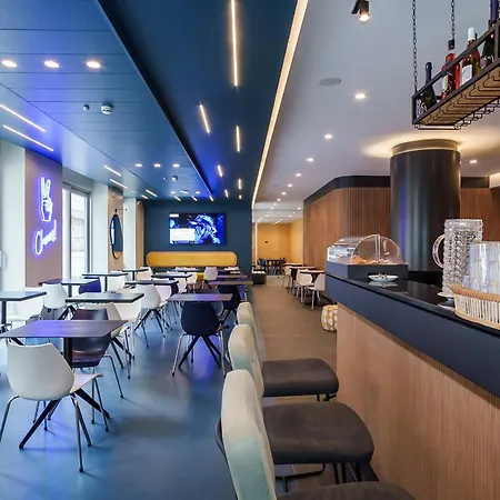 Colombo 4*