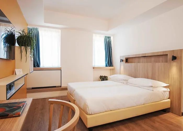 Colombo 4*