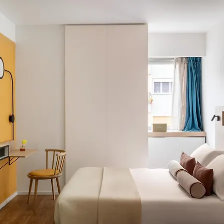 Colombo 4*