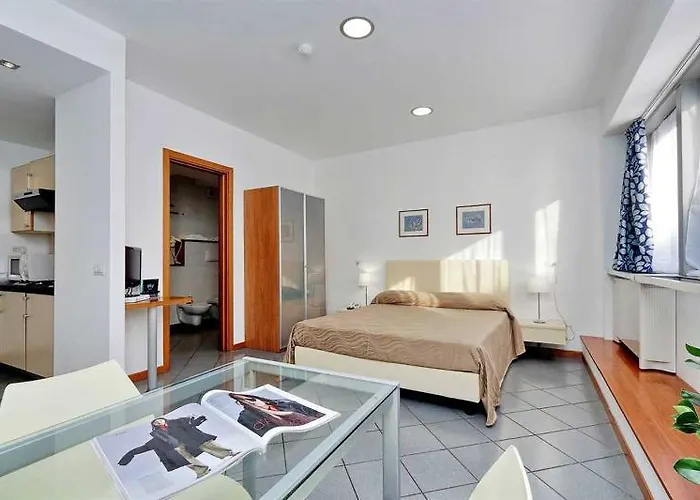 Colombo 4*