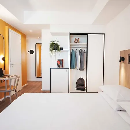 ホテル Colombo ローマ