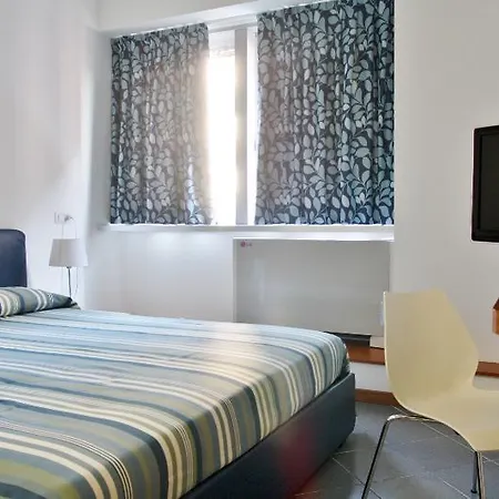 Colombo 4* ローマ